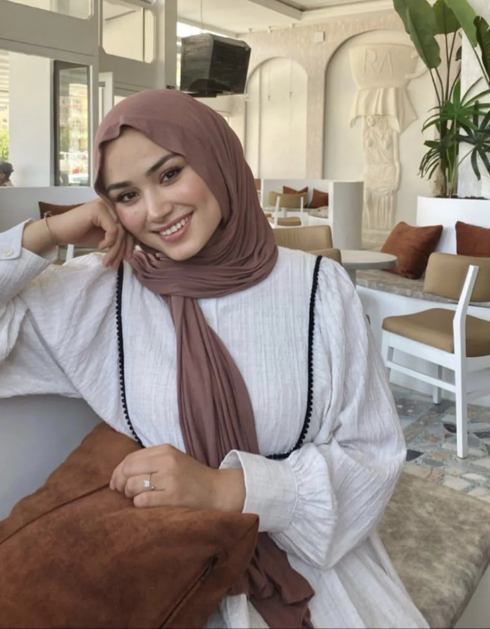 Gamze - Çekmeköy Escort