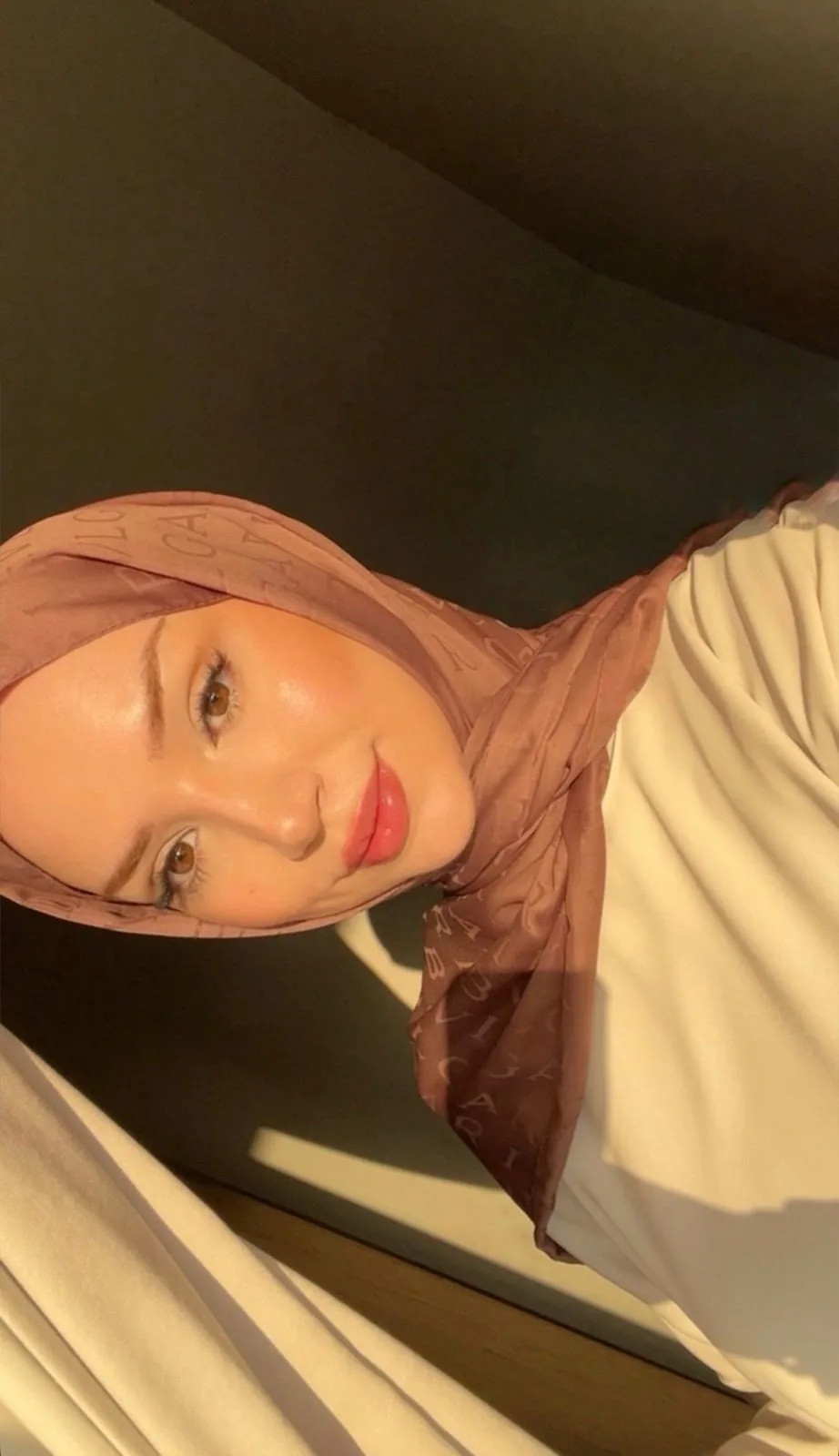 Hilal - Çekmeköy Escort