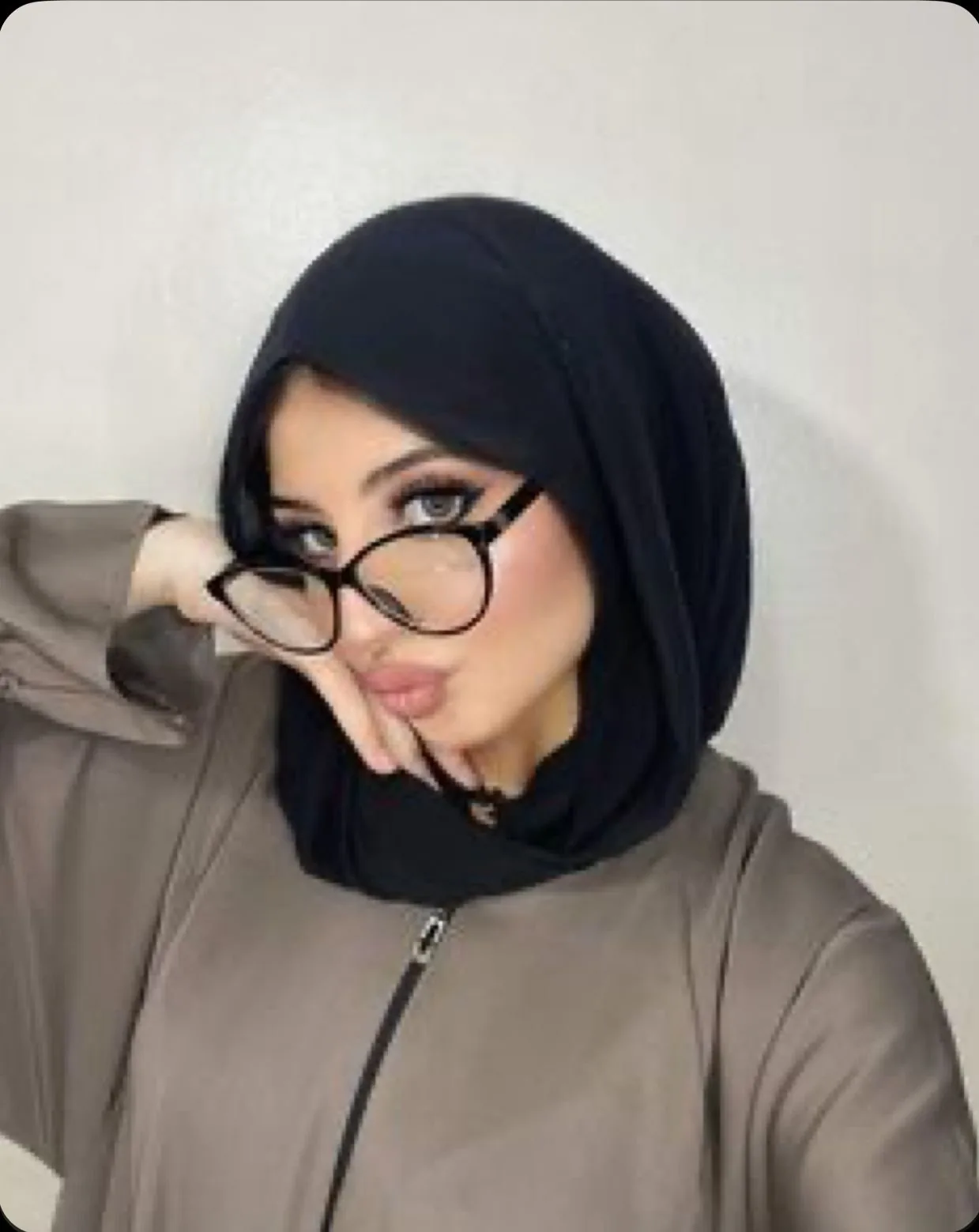 Acelya - Çekmeköy Escort