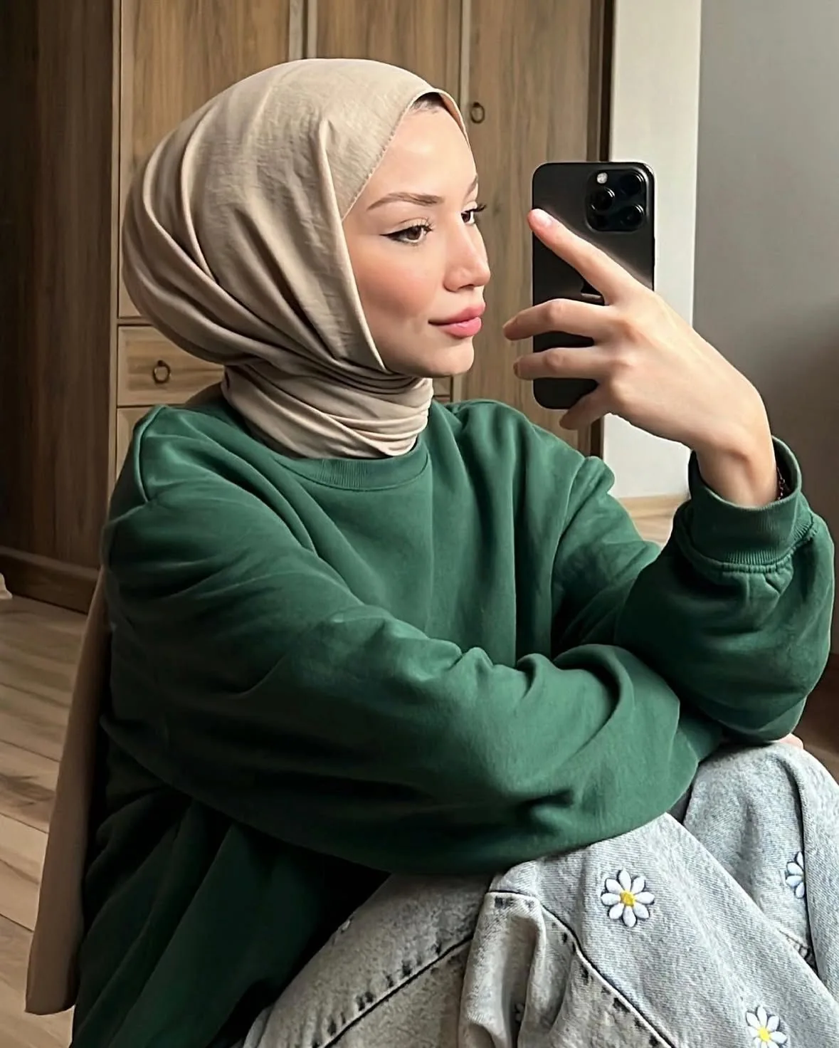 Bade - Çekmeköy Escort