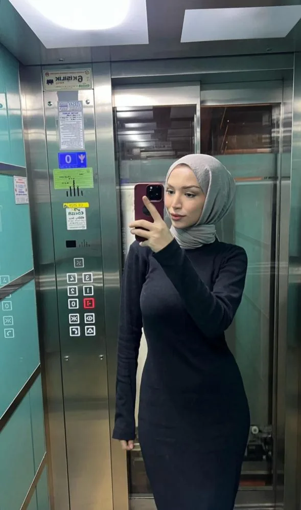 Bade - Çekmeköy Escort