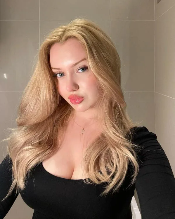 Eda - Çekmeköy Escort