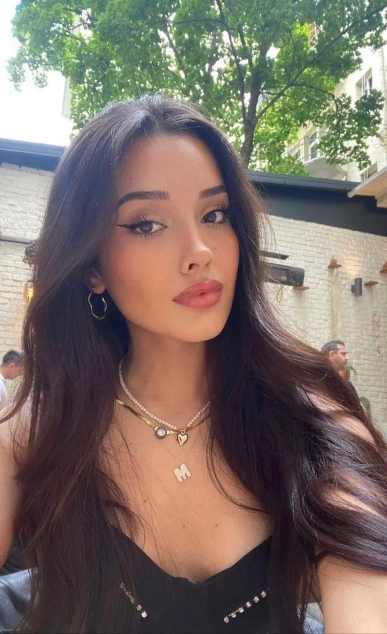 Gül - Çekmeköy Escort
